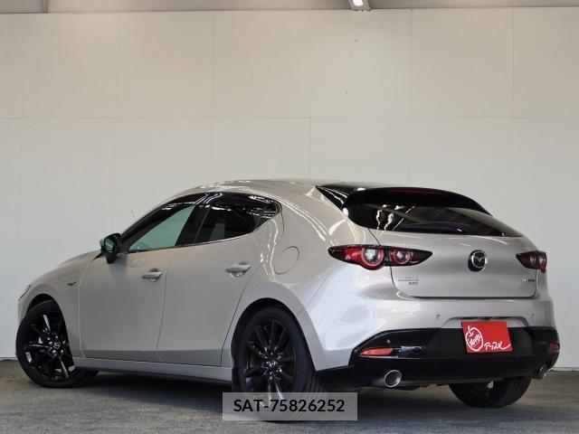 Mazda MAZDA3 2023-09 8315303-14