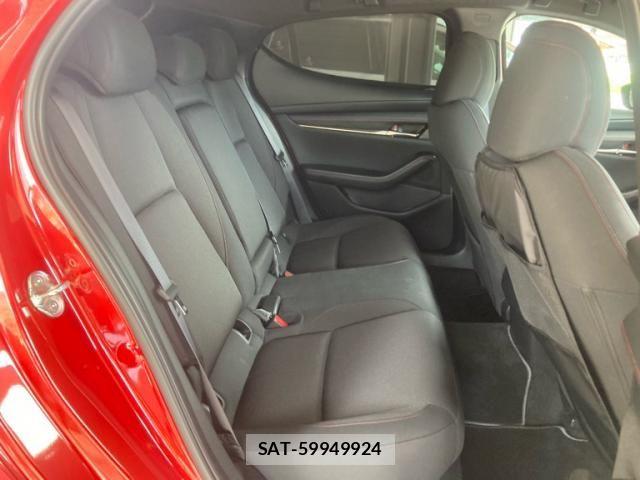 Mazda MAZDA3 2022-11 8315304-16