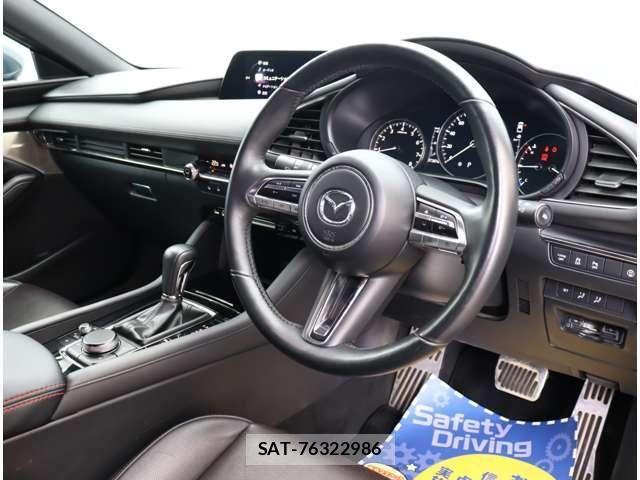 Mazda MAZDA3 2021-01 8315305-16