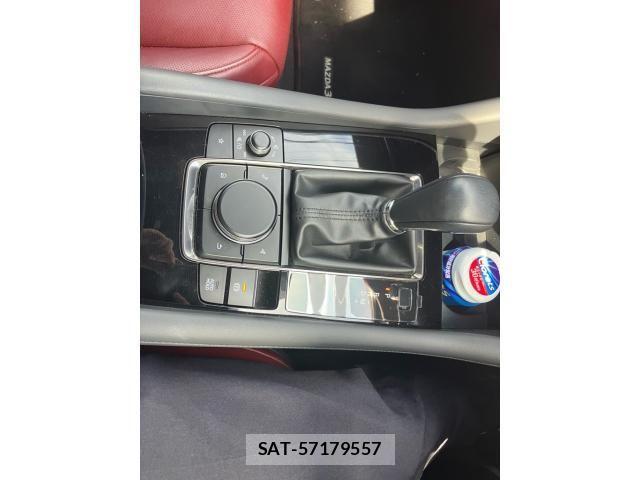 Mazda MAZDA3 2019-09 8315309-18