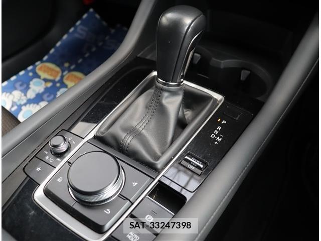 Mazda MAZDA3 2021-07 8315308-14