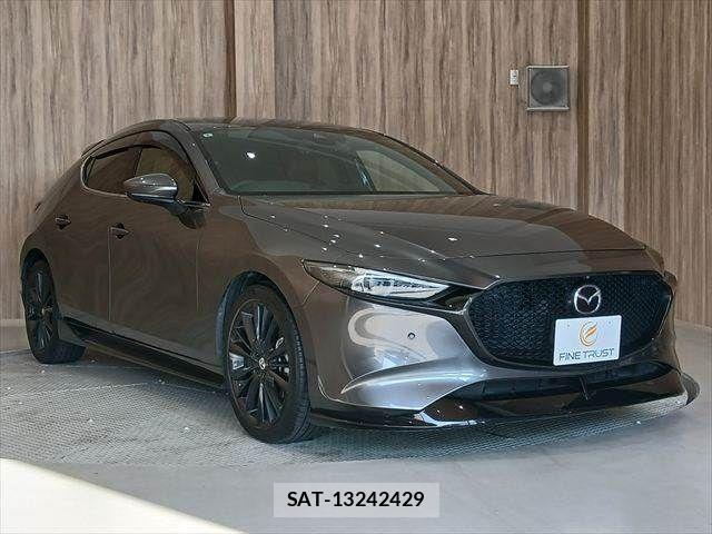 Mazda MAZDA3 2019-08 8315310-14