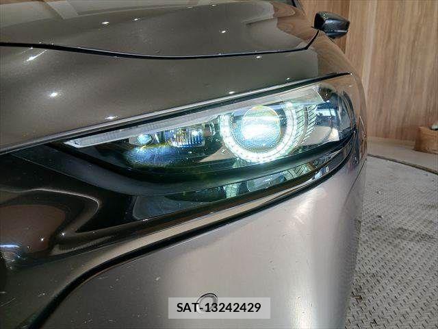 Mazda MAZDA3 2019-08 8315310-28