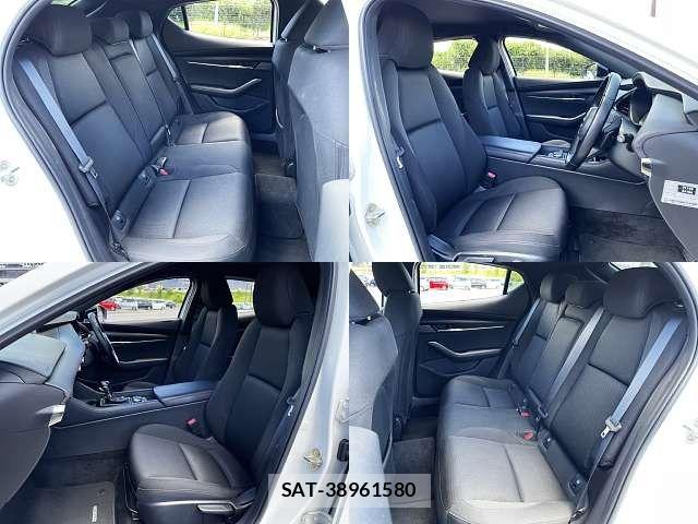 Mazda MAZDA3 2022-03 8336675-7