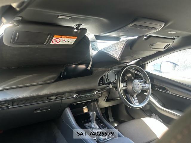 Mazda MAZDA3 2019-08 8366875-10