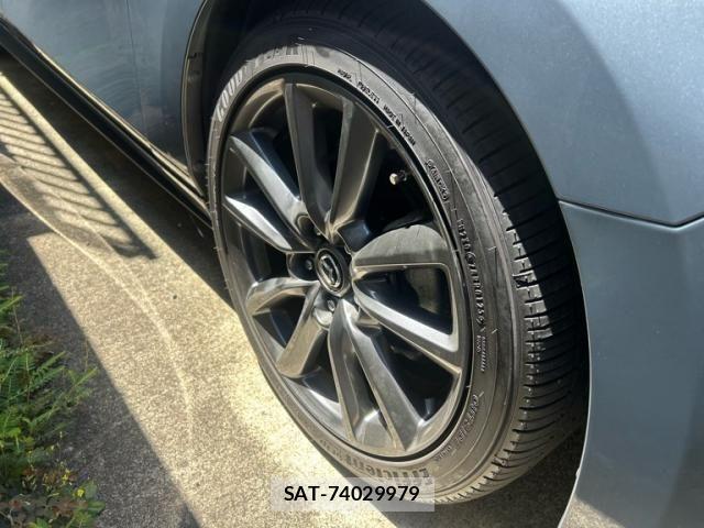 Mazda MAZDA3 2019-08 8366875-5