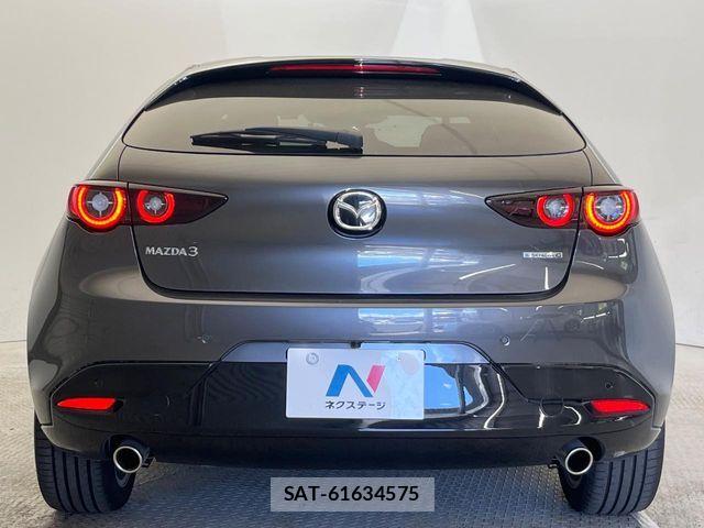 Mazda MAZDA3 2024-01 8366857-17