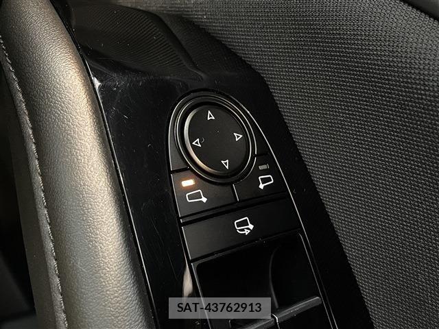 Mazda MAZDA3 2021-01 8366871-23