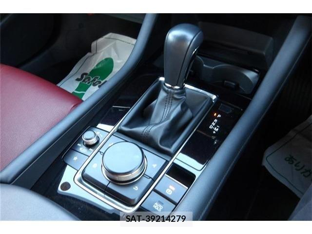 Mazda MAZDA3 2023-09 8366862-18