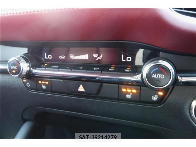 Mazda MAZDA3 2023-09 8366862-24