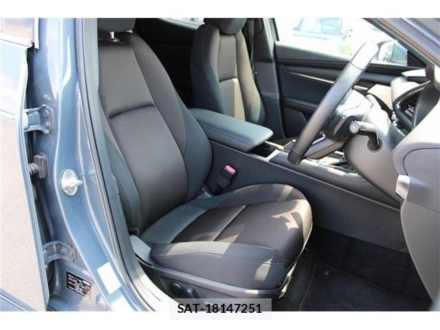 Mazda MAZDA3 2020-05 8366868-15