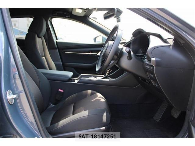 Mazda MAZDA3 2020-05 8366868-16