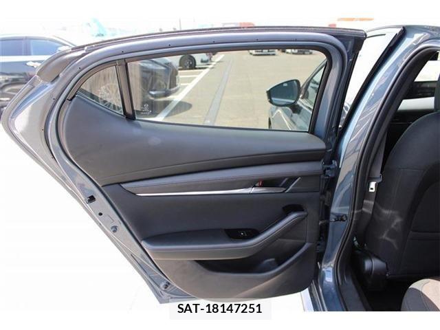 Mazda MAZDA3 2020-05 8366868-22