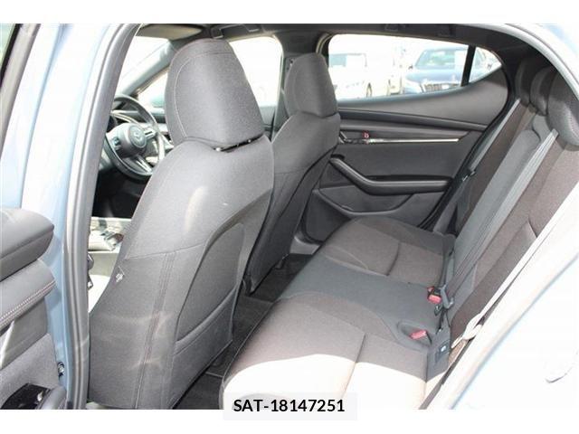 Mazda MAZDA3 2020-05 8366868-23