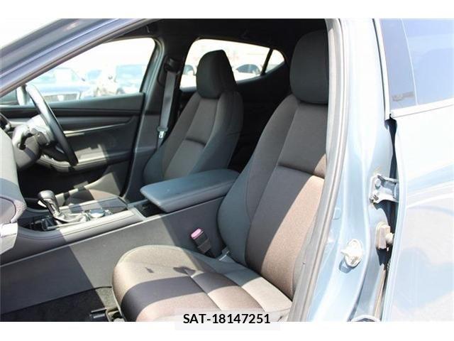 Mazda MAZDA3 2020-05 8366868-27