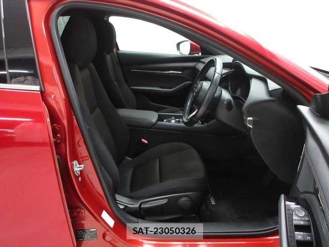Mazda MAZDA3 2019-08 8366870-20