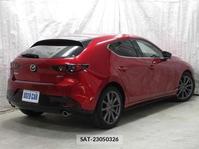 Mazda MAZDA3 2019-08 8366870-6