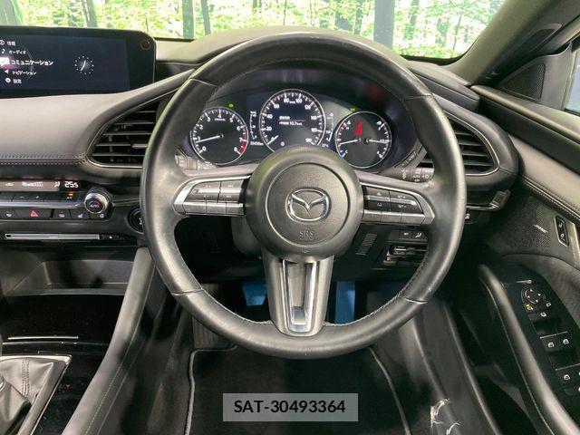 Mazda MAZDA3 2022-02 8366865-10