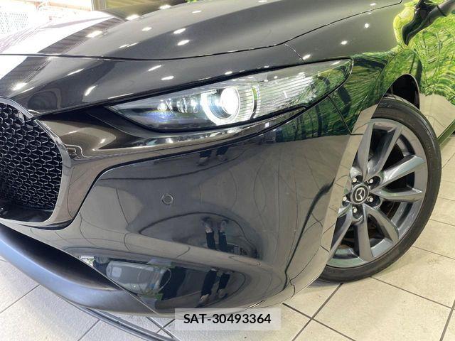 Mazda MAZDA3 2022-02 8366865-11