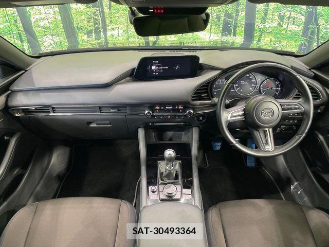 Mazda MAZDA3 2022-02 8366865-1