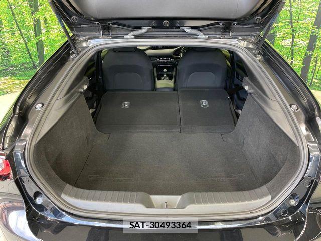 Mazda MAZDA3 2022-02 8366865-7