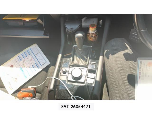 Mazda MAZDA3 2022-10 8366864-7