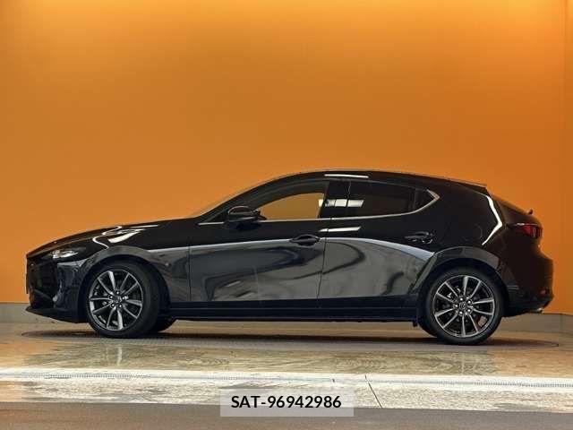 Mazda MAZDA3 2019-07 8366867-12