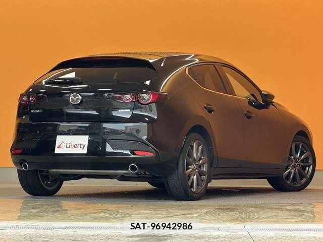 Mazda MAZDA3 2019-07 8366867-15