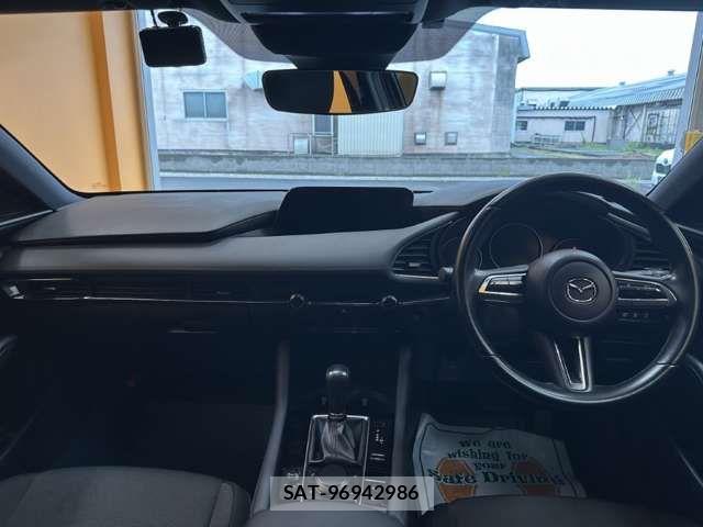 Mazda MAZDA3 2019-07 8366867-1