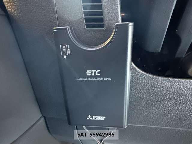 Mazda MAZDA3 2019-07 8366867-4