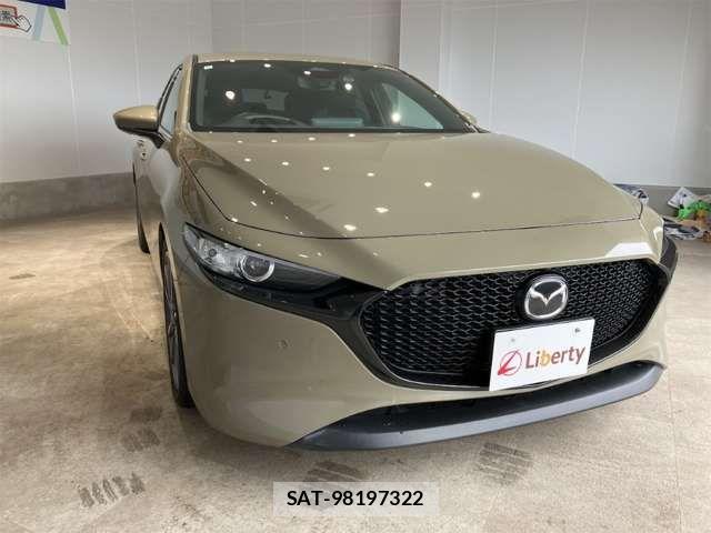Mazda MAZDA3 2024-02 8366863-6