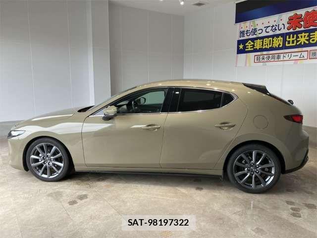 Mazda MAZDA3 2024-02 8366863-8