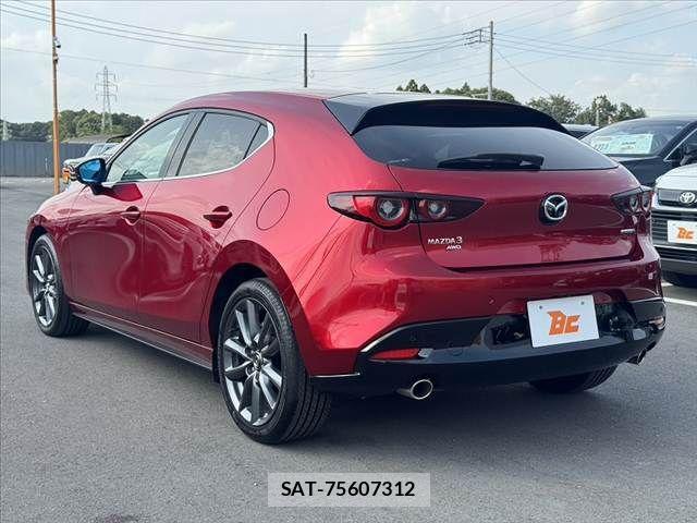 Mazda MAZDA3 2023-03 8366861-12