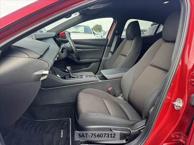 Mazda MAZDA3 2023-03 8366861-16