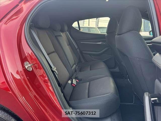 Mazda MAZDA3 2023-03 8366861-19