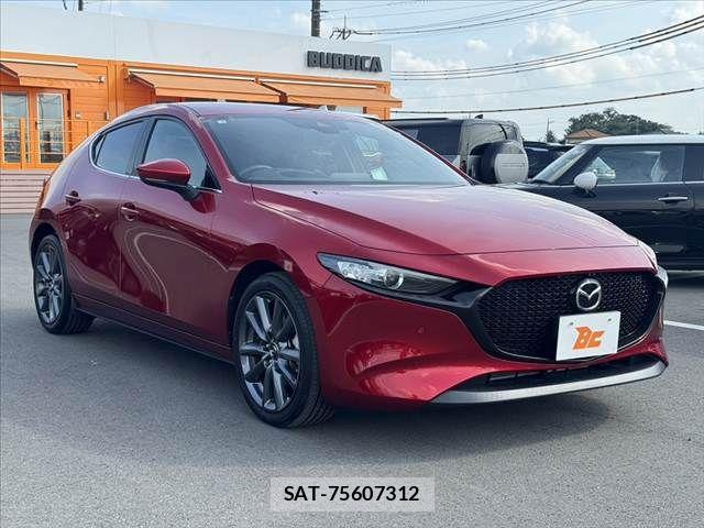 Mazda MAZDA3 2023-03 8366861-7