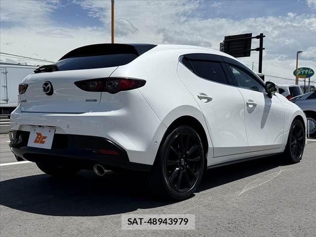 Mazda MAZDA3 2019-12 8366869-12