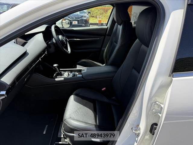 Mazda MAZDA3 2019-12 8366869-16