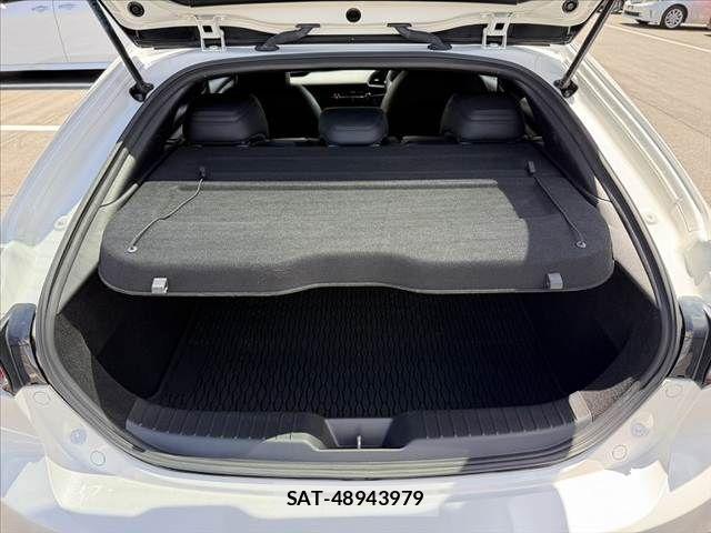 Mazda MAZDA3 2019-12 8366869-19