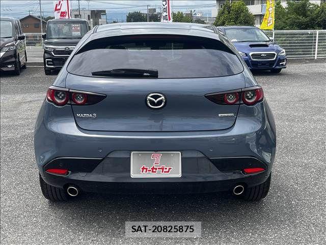 Mazda MAZDA3 2020-04 8366872-11