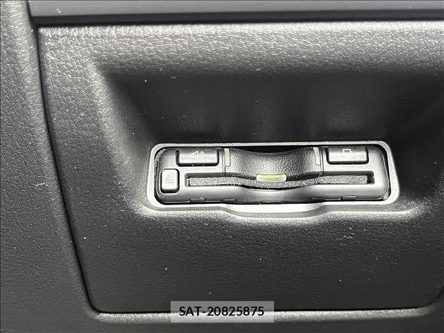 Mazda MAZDA3 2020-04 8366872-17