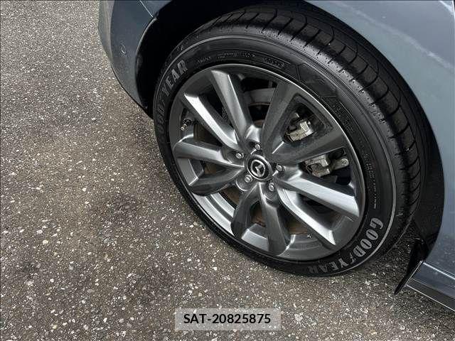 Mazda MAZDA3 2020-04 8366872-24