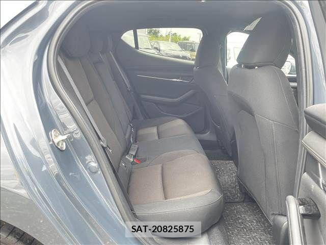 Mazda MAZDA3 2020-04 8366872-7