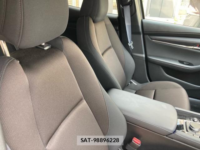Mazda MAZDA3 2023-09 8371836-12