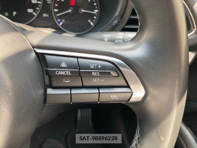 Mazda MAZDA3 2023-09 8371836-19