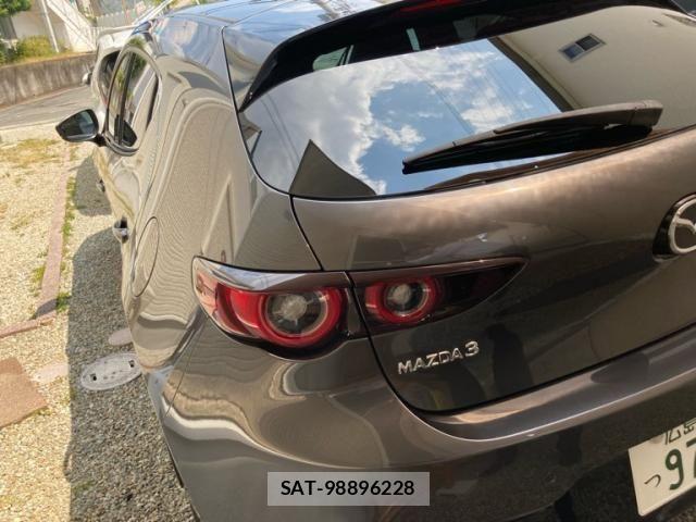 Mazda MAZDA3 2023-09 8371836-2