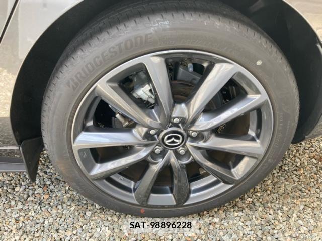 Mazda MAZDA3 2023-09 8371836-6