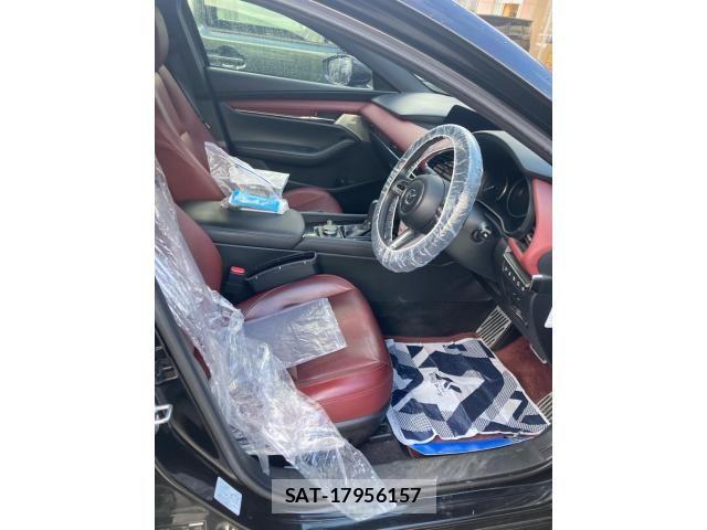 Mazda MAZDA3 2021-02 8371839-13