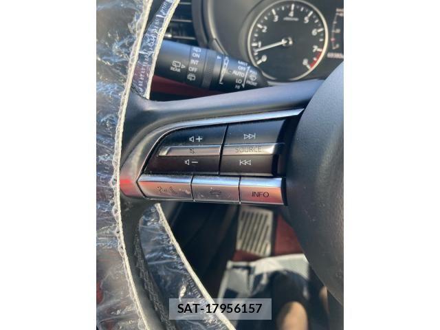 Mazda MAZDA3 2021-02 8371839-20