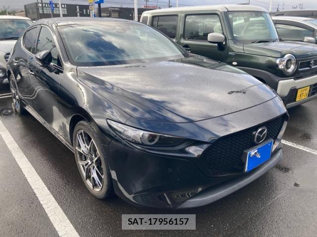 Mazda MAZDA3 2021-02 8371839-2